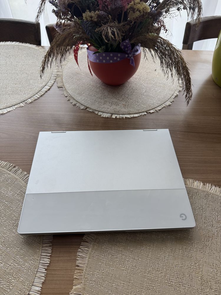 Tableta 360 Google PixelBook i7 16gb Ram 512