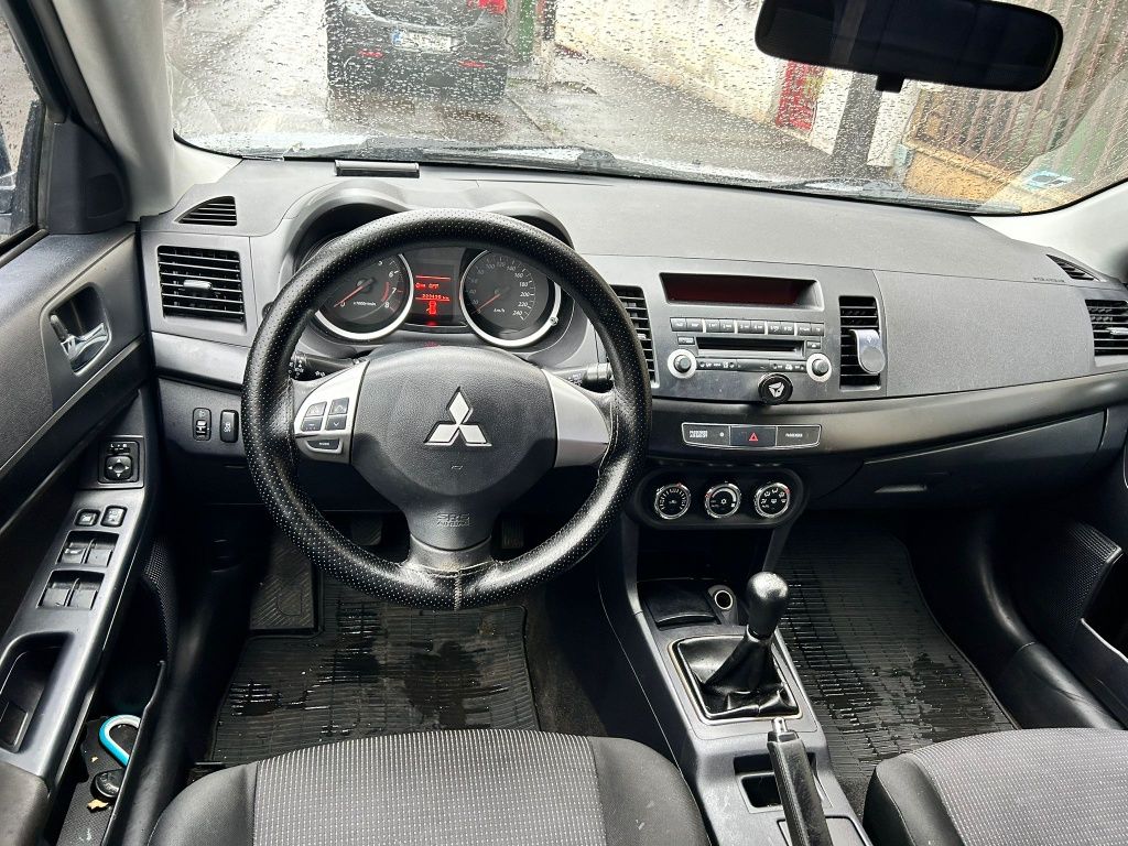 Vand Mitsubishi Lancer