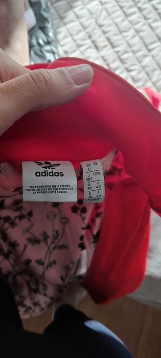 Bluza sport Adidas(editie limitata) -marimea 38