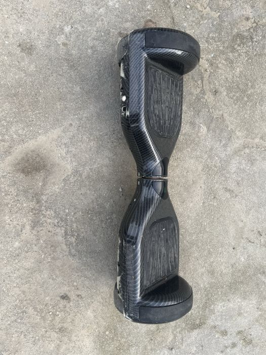 Hoverboard in stare buna si funcioneaza perfect fara defecte