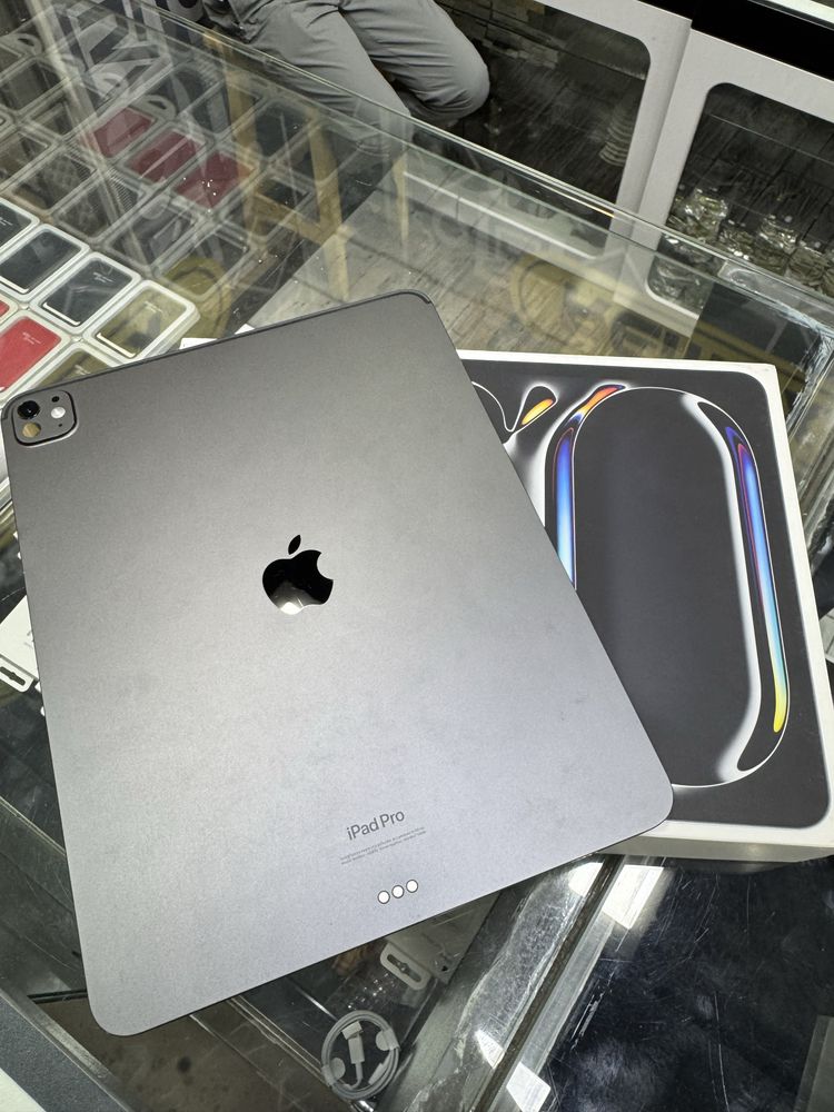 Ipad pro 13-inch m4 256gb