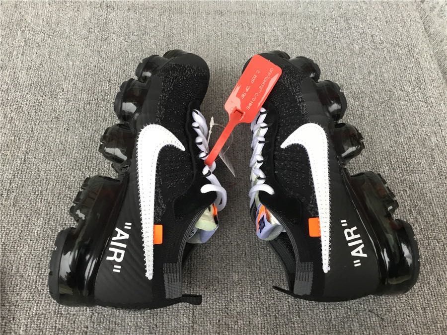 Precomenzi Nike VaporMaxx x Offwhite