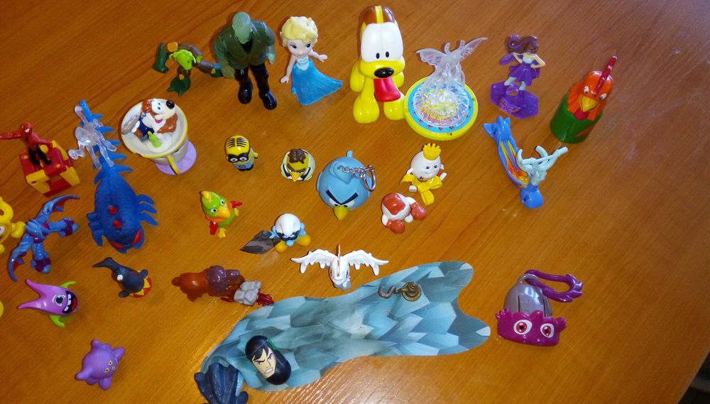 Играчки, фигурки от анимационни филми - Гормити, Ледена епоха, Замръзн