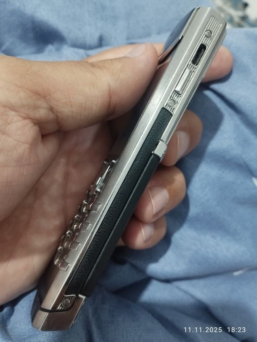 Vertu telefon — nafislik va sifat uyg‘unligi