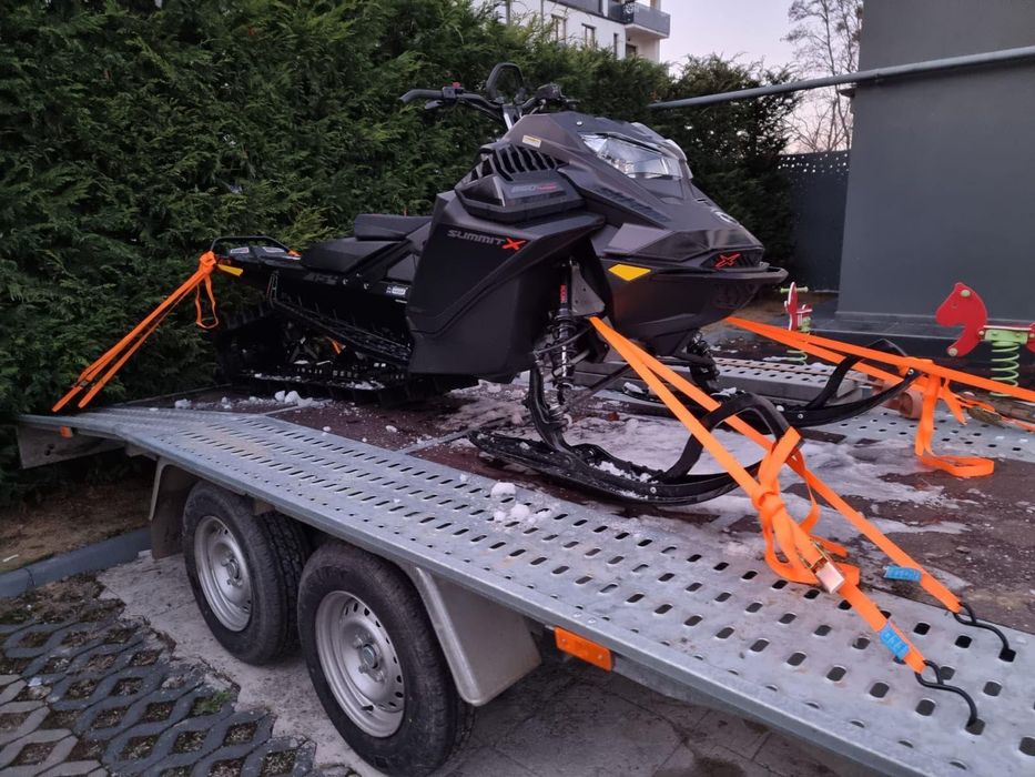 Snowmobile Ski-Doo Summit X 850 E-TEC (2022) impecabil 15.000 € bucata