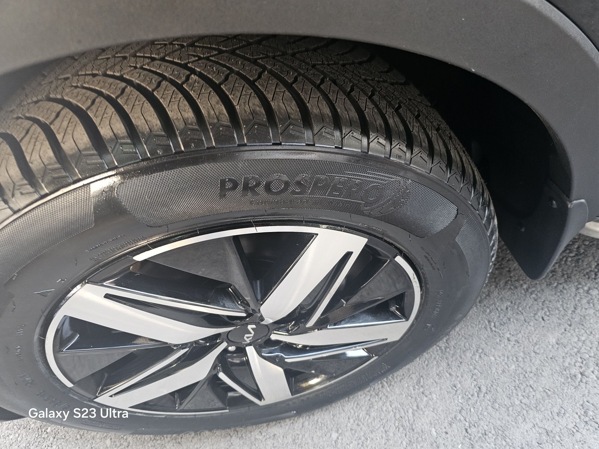 Kia Sorento 2.5 mator 5 kishilik