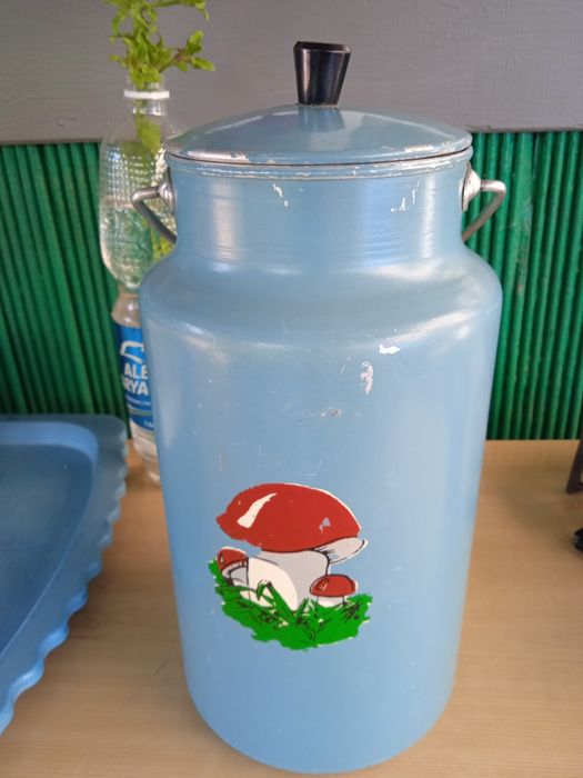 Продам  бидон советский