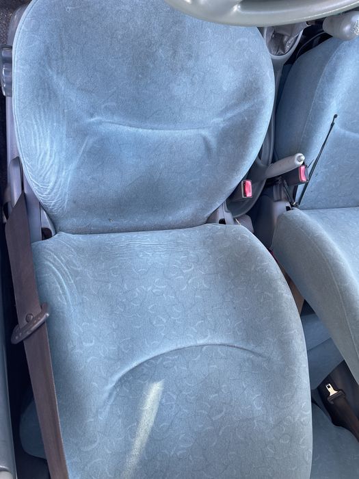 Toyota Yaris 1.0 на части