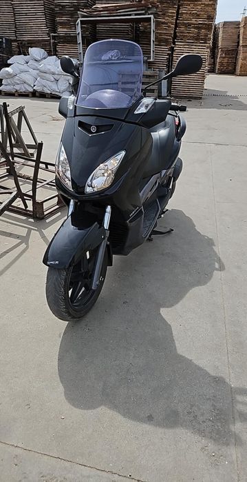 Ямаха х макс 125