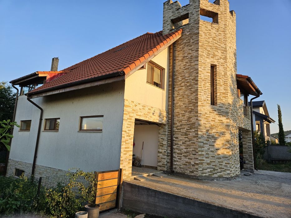 Vand casa situata în Mineri ,jud.Tulcea