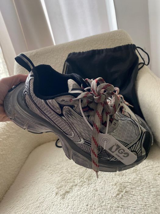 Нови маротонки Balenciaga