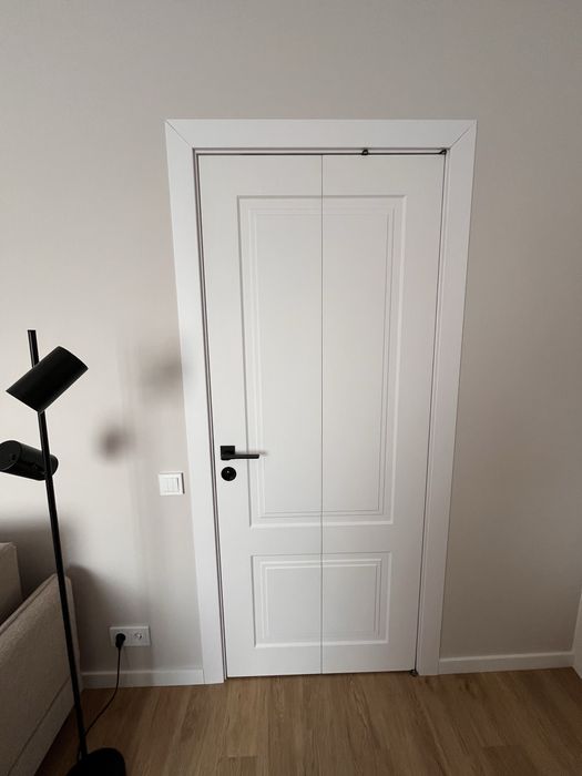 Дверь межкомнатная, только полотно с вырезами под фурнитуру