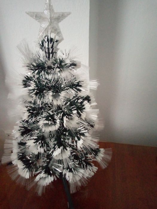 Елка с подсветкой