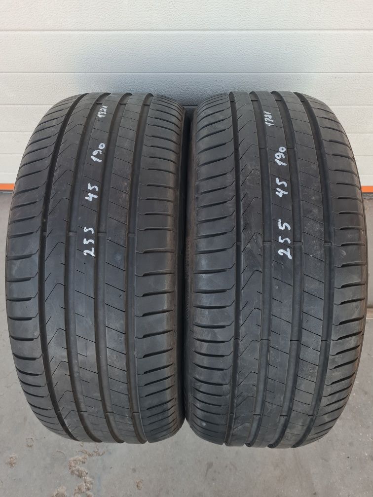 Летни гуми 2 броя PIRELLI Scorpion 255 45 R19 дот 1321