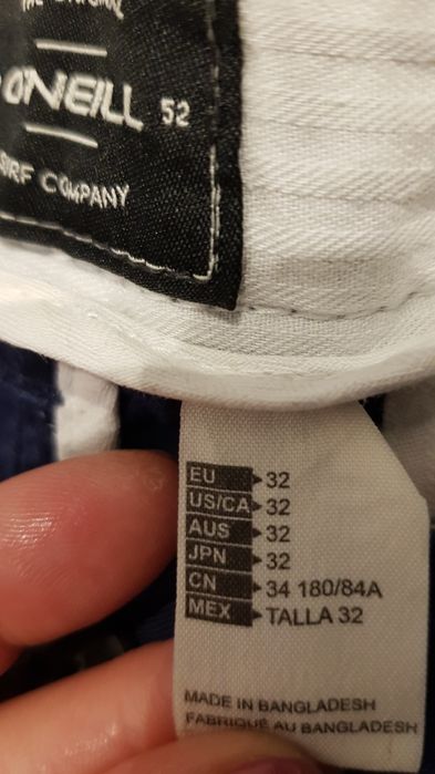 Pantaloni scurti O'Neill, stare buna