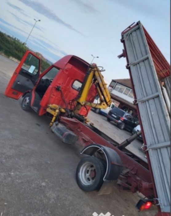 Iveco Daily 2,8 cu macara, basculabil 5500euro