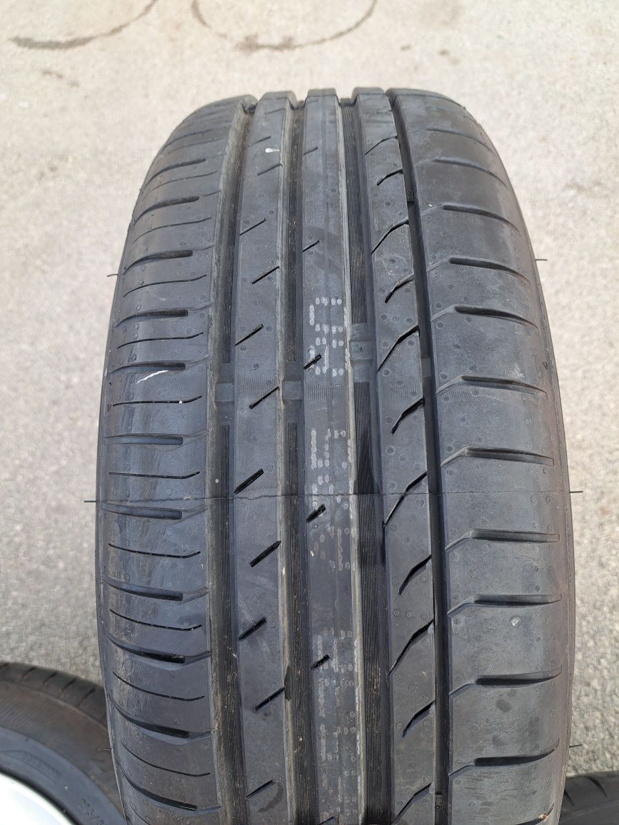 2бр. 215/55/17 Goodride летни гуми