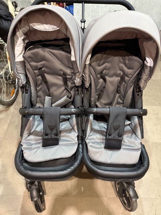 Бебешка количка за близнаци Junama