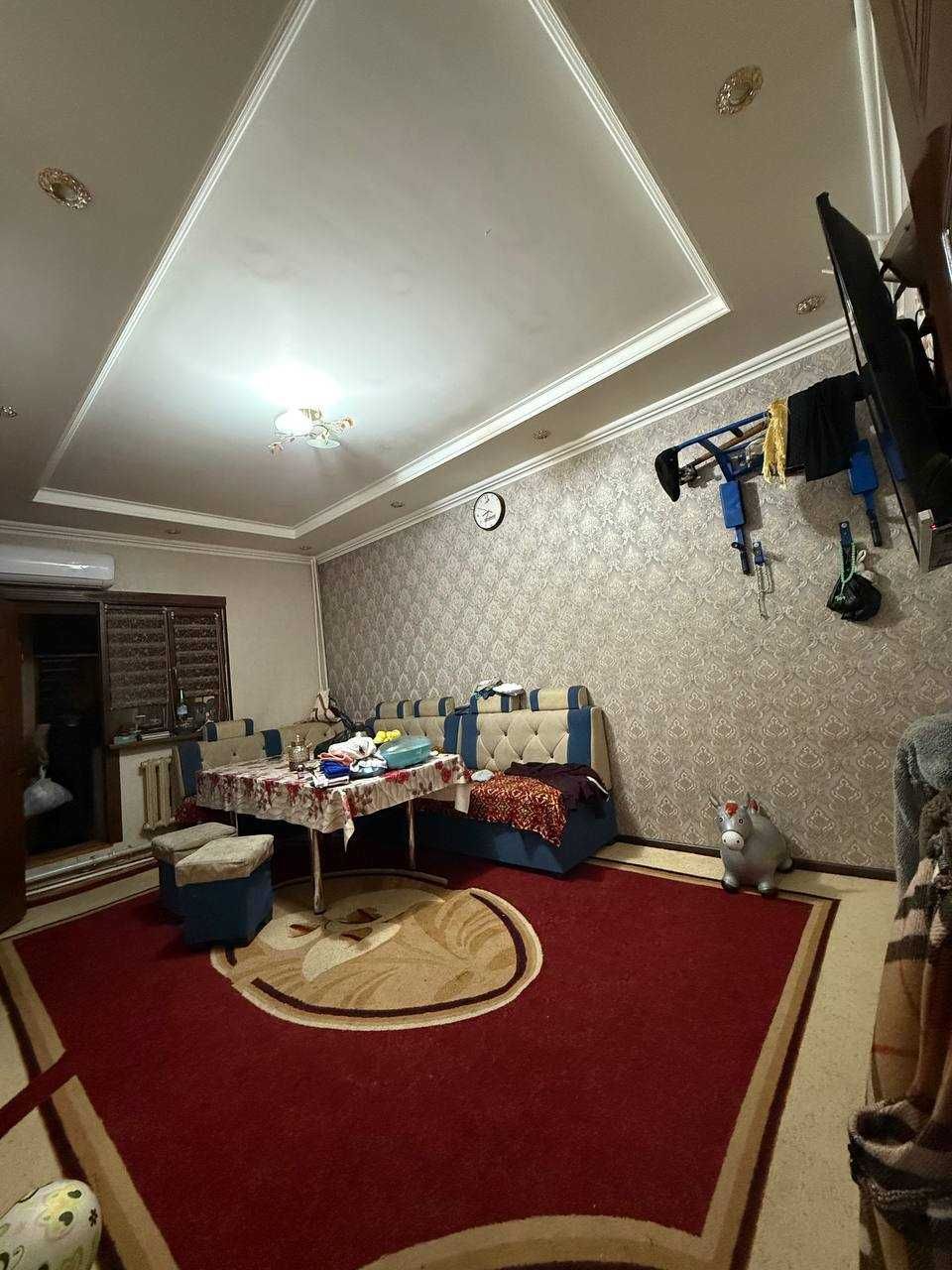 СРОЧНО !! Продается квартира в Яшнабаде 3/3/4 ( 64 кв/м ) Авиасозлар 3