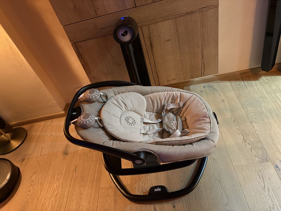 Leagan si balansoar joie