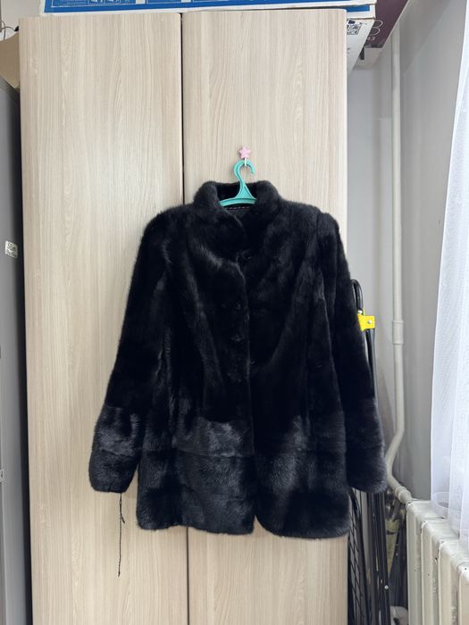 Норковая шубка блэк лама разм 48 ! Прямого кроя