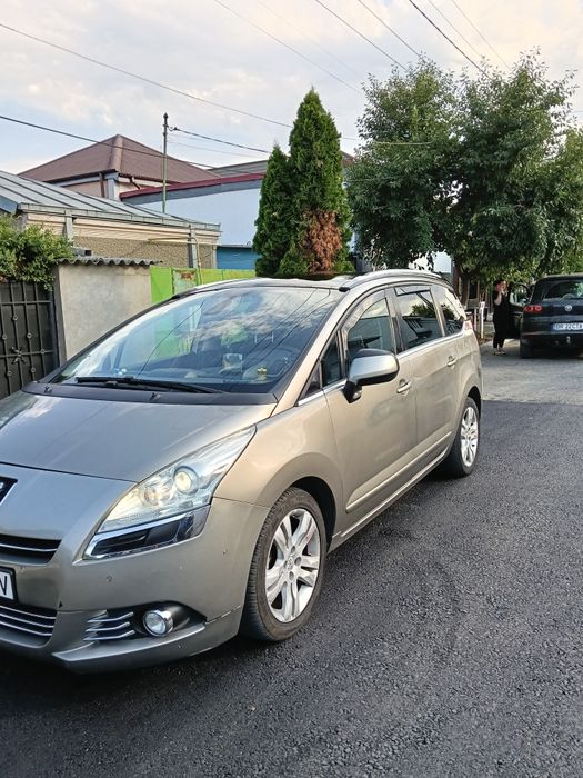 Peugeot 5008 2010
