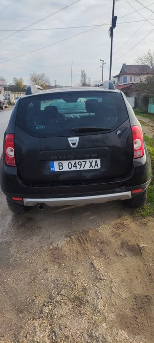 Продавам Дачия Дъстър  1.6 бензин/газ 4х4