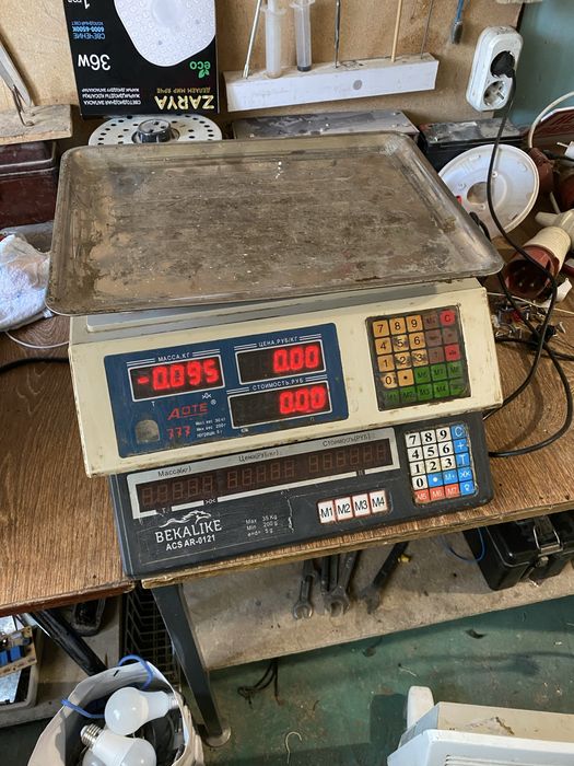 Весы электронные магазинные