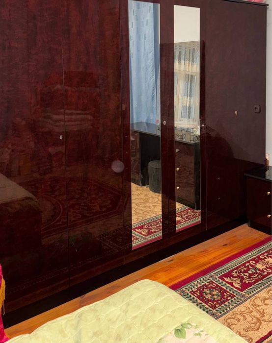 Продается спальная мебель