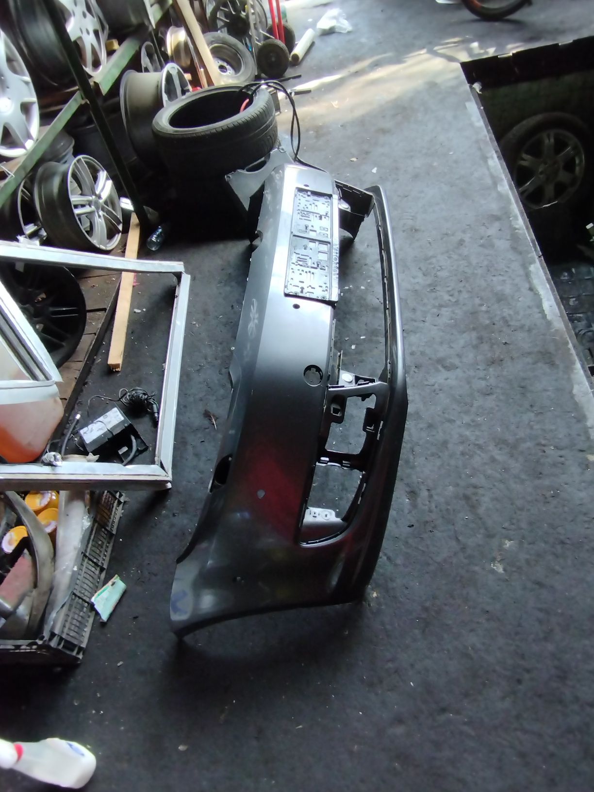 Предна броня за VW Caddy 2014
