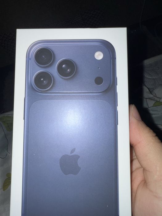 Айфон 17 про ЕАС.  Apple iphone 17 pro 256 EAC.  Эврика