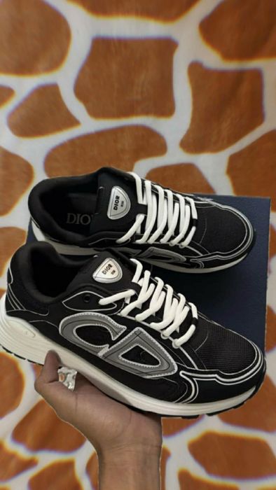 Dior b30 black&white