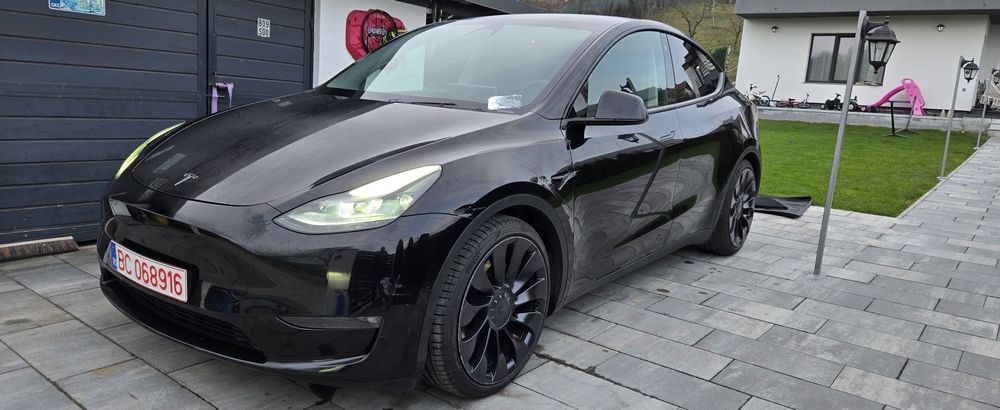 Tesla Model Y Performance 2022