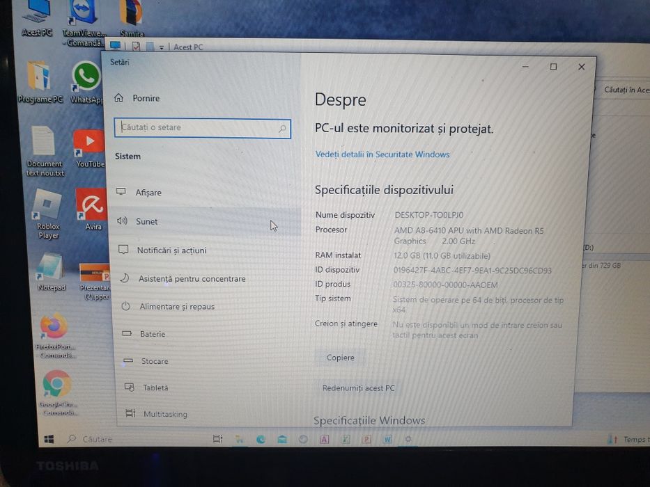 Vând laptop Toshiba