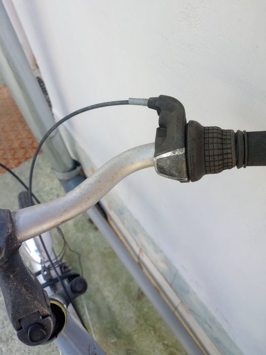 Vănd biciclete una cu 7 vitezeze și una cu 3viteze la un preț rezonabi