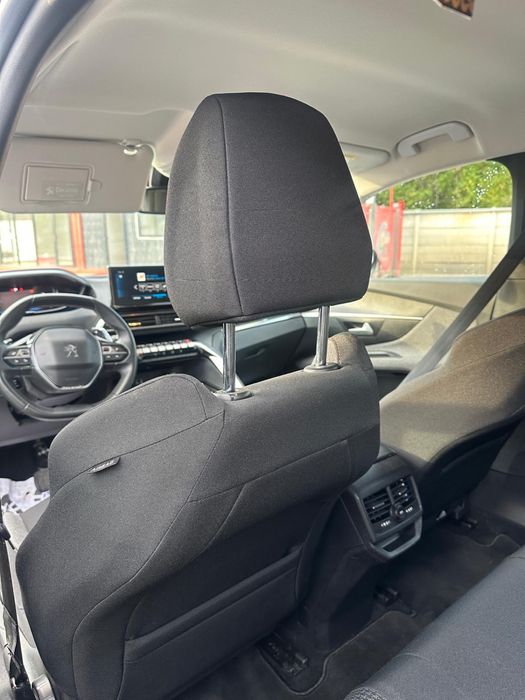 Vand Peugeot 3008 2021 / 1.5 diesel / 120.000 km