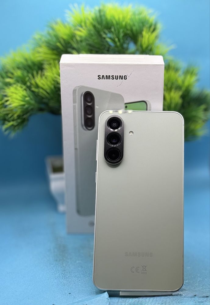 ГАРАНЦИОНЕН!!! Samsung Galaxy A56, 8GB RAM, 128GB, 5G, Awesome Olive