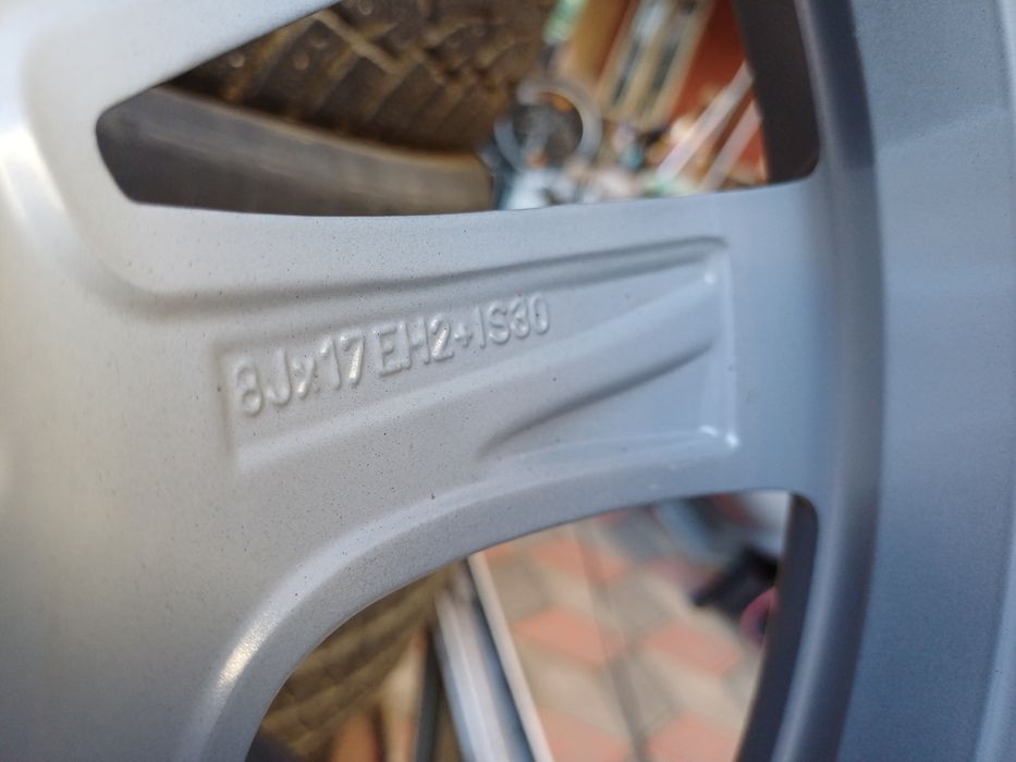 Jante aliaj de 17 inch 5x120 pt BMW originale