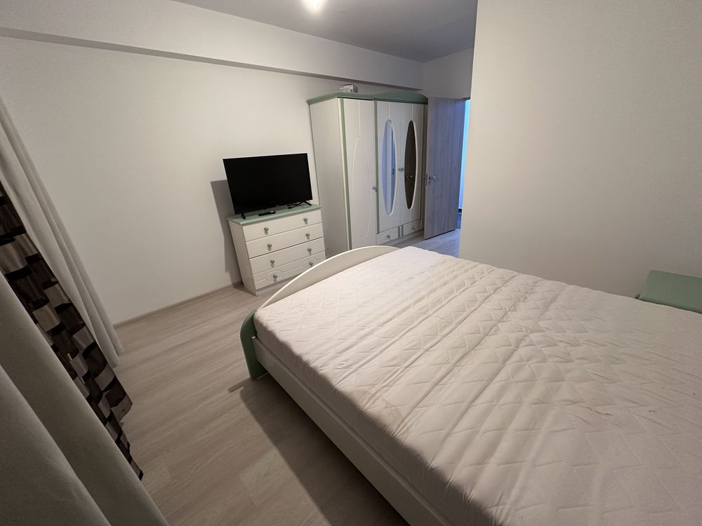 Bragadiru - Diamantului 192-194 - 3 camere, 2 băi, pod 50mp, parcare.