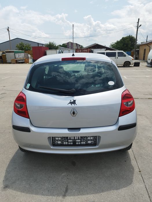Renault Clio 1.6 16v recent adus