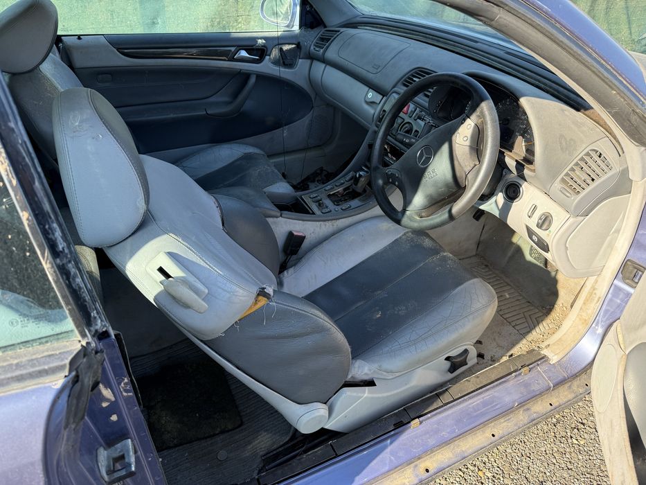 Dezmembrez sau vand Mercedes CLK 230 kompressor