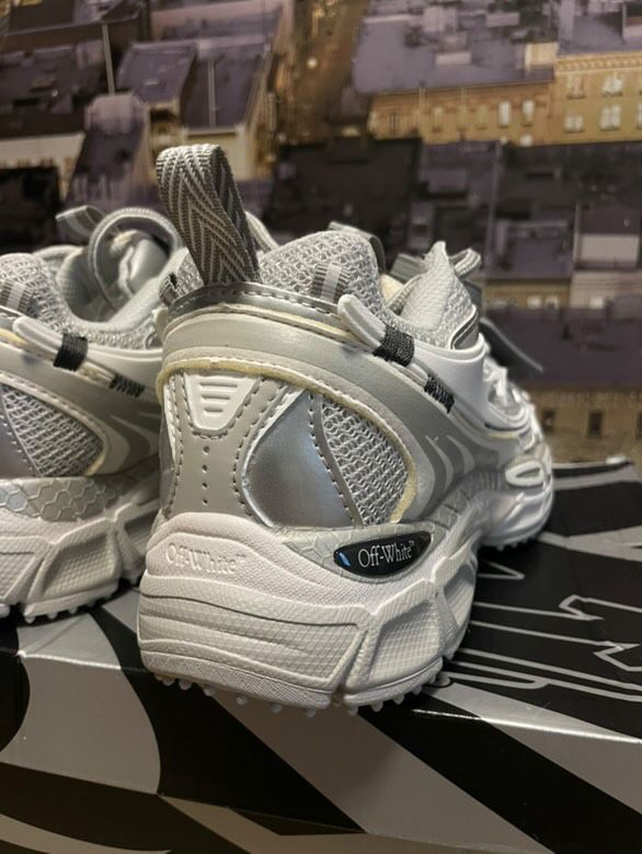 Обувки Off-white