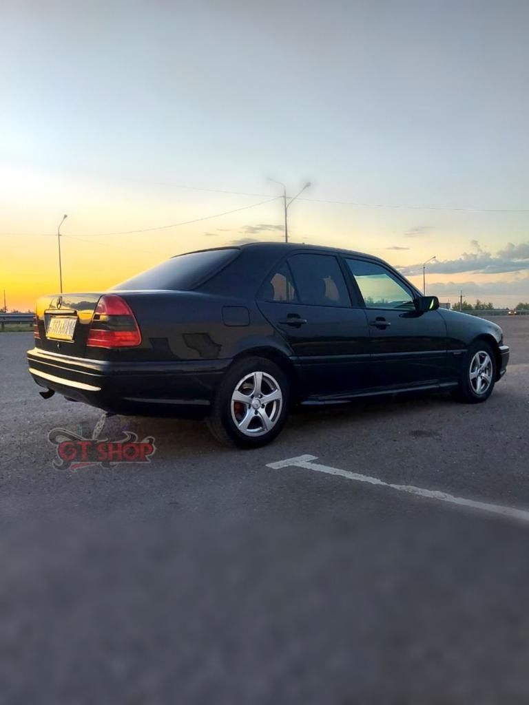 Бампер на Мерседесы 124.W140.w190.w202.w210.w211 , БМВ Е34 Е36 Е38,Е39