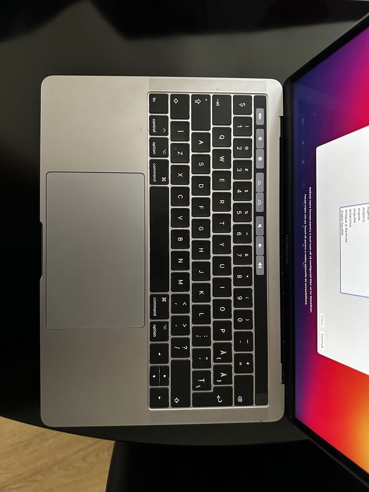 MacBook Pro 13’ Touchbar cu GARANȚIE
