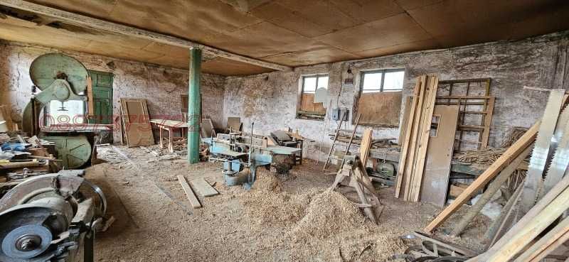 Продава промиш.помещение с.Гурково