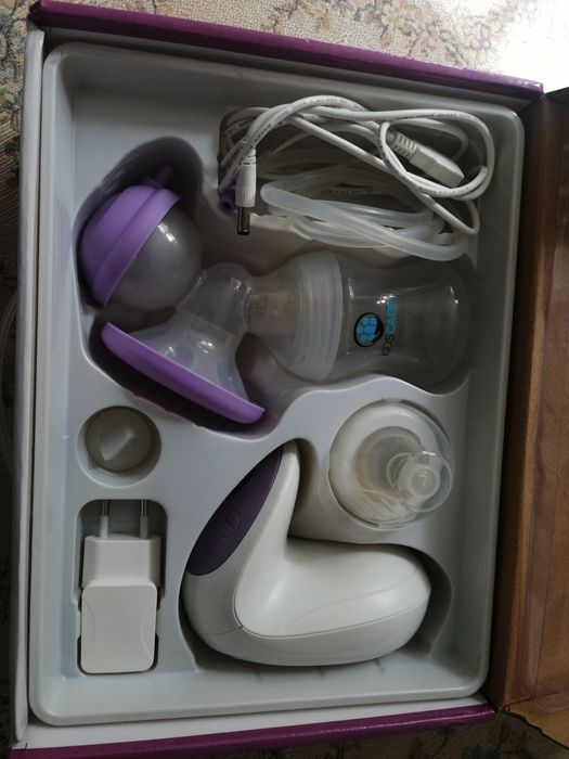 Pompă electrica pentru sân