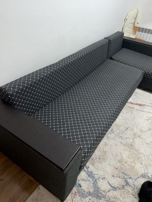 Продаю угловой диван б/у