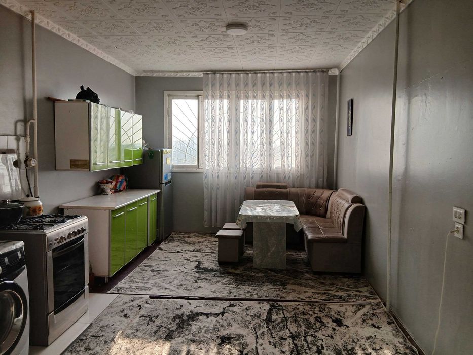 Продается 6 комнатная квартира в Сергели-8