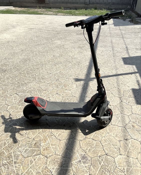 Электросамокат Ninebot p100s