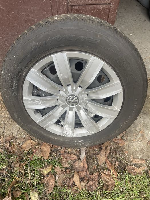 Caucicuri iarna  225 50/17;215/70/16;215/65/17;;255/45/17;175/65/14;
